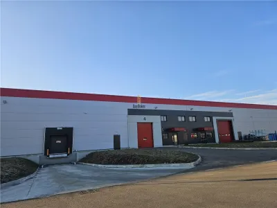 Spatiu Industrial - 4500 mp - Logistica - Productie - Depozitare - foto 3