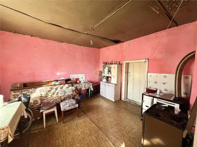 Casa cu 2 camere si teren 4.339 mp | Pozitie excelenta in Viile Satu Mare - foto 8