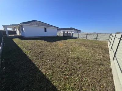 Video | Casa Noua cu 4 camere | Teren 503 mp - foto 16
