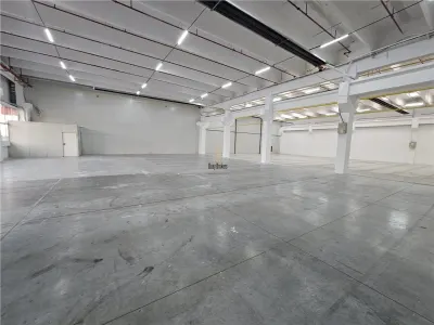 Spatiu Comercial - 900 mp - Showroom - Depozitare - foto 3