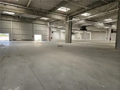Spatiu Industrial - 6000 mp - Productie - Depozitare - Distributie - Arad