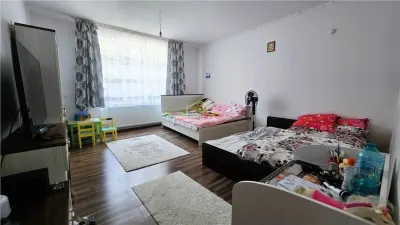 VIDEO | PIATA 14 MAI | CASA MULTIFUNCTIONALA | 3 APARTAMENTE + SPATIU COMERCIAL - foto 9