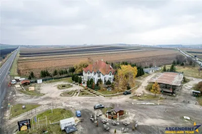 Potential imobiliar remarcabil, recomandat domeniului Petrolier si HoReCa, DN11, Reci, Covasna - foto 8