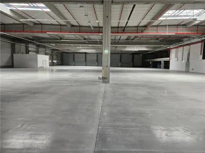 Spatiu Industrial - 4600 mp - Productie - Depozitare - Distributie - foto 10
