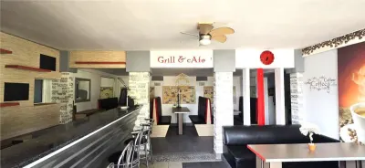Spațiu Comercial Amenajat pentru Restaurant | Fast Food la 25 m de Vama Petea - Satu Mare