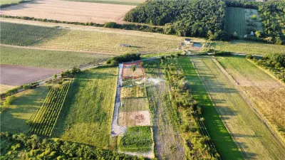 Teren intravilan cu vedere panoramica spre oras si padure | 1.000 mp - foto 4