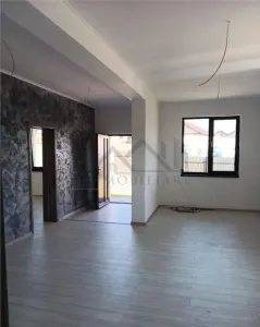 Miroslava Casa parter  Su 104mp teren 440mp  beci disponibila la cheie - foto 2