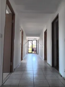 Lunca Cetatui Vila P+ E su=193mp centura iasi pot locui doua familii - foto 17