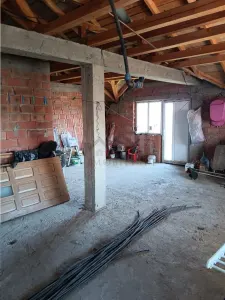 Horpaz Vila P+M 206mp Teren 655mp la 500ml de intrarea in Horpaz pot locui doua familii - foto 14