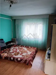 Manta Rosie  Hlincea Teren 616mp si Casa veche din caramida 81mp - foto 5