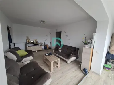 Apartament 2 camere,  Spitalul Judetean, etaj intermediar, renovat - foto 4