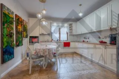 Tatarasi  str. Stejar  Vila Lux 200mp anul 2010 teren 426mp - foto 17