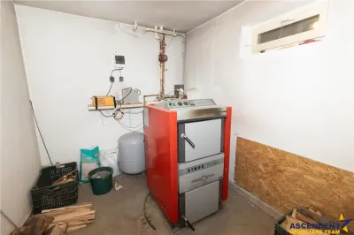Resedinta cu atmosfera familiara,peisaj imersiv,amplasare premium,Zarnesti,Brasov - foto 25