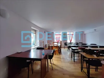 Apartament  in casa 5 camere, Brasov - foto 2