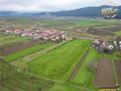 Teren strategic pentru dezvoltare si investitie, 8.000 mp intravilan valoros, Sanzieni, Covasna - foto 9
