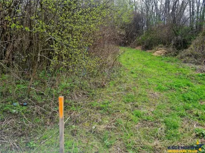 1.700mp intravilan,acces usor,intre case,ideal 2 locuinte/investitie,Lunca Calniculu - foto 6