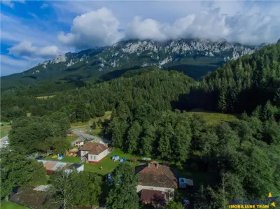 Complex turistic,afacere la cheie,3 vile, teren 7.700 mp,panouri fotovoltaice,Plaiu Foii Piatra Craiului - foto 10