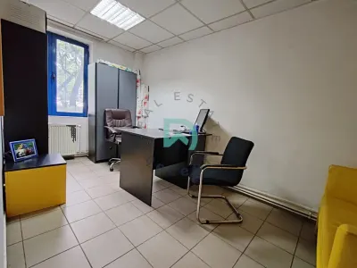 Spatiu comercial de vanzare  Brasov - foto 7