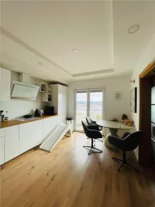 VANZARE APARTAMENT 3 CAMERE COSMOPOLIS  STEFANESTII DE JOS - foto 8
