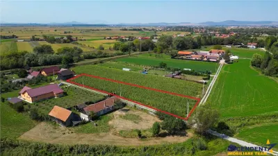 2.000mp intravilan, Bacel, zona linistita, intre Brasov si Sfantu Gheorghe,acces facil - Brasov