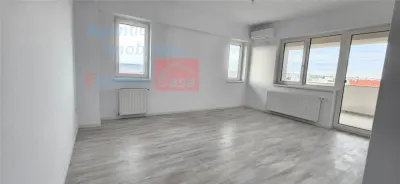 Apartament 3 camere, Semicentral (700 m de Podu Ros) - foto 4
