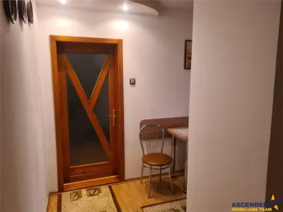 Apartament cu 3 camere, decomandat, mobilat și utilat, Astra, Brasov - foto 6