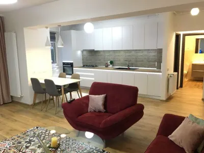 Apartament cu 2 camere, decomandat, zona Tudor, Targu Mures - foto 9