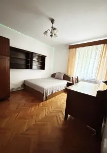 Apartament cu 3 camere, 7 Noiembrie - foto 2