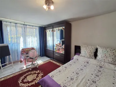 Vila 6 camere , teren 475 mp , str. Soarelui - Rediu , Iasi - foto 13