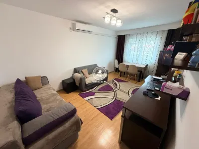 3 camere decomandat Alexandru-Piata - foto 2
