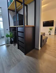 Apartament de Închiriat în Piața Romană - Locație Centrală - foto 2