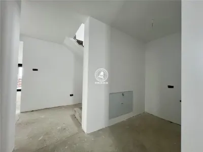 Vila D+P+E premium cu 440mp de teren in Valea Adanca - foto 11