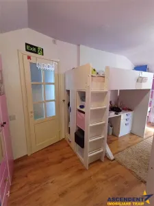 Casa cu teren generos de 1750 mp, Sacele, Brasov - foto 4