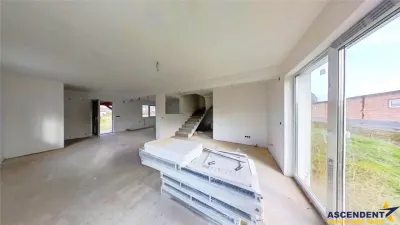 Tur LIVE! Casa familiara cu etaj, zona linistita, Corunca, Mures - foto 2