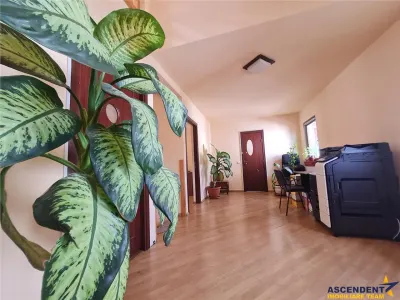 Casa nerezidentiala de vanzare, in Cartierul Florilor - foto 3