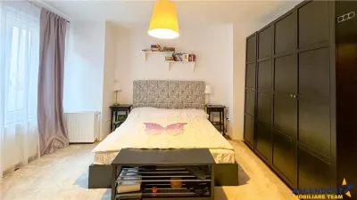 Apartament special, pe doua niveluri, Poarta Ecaterina, Centrul Istoric al Brasovului - foto 3