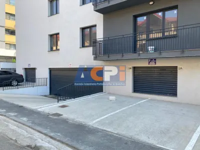 Apartament 3 Camere cu Priveliste Mirifica in Fundeni! - foto 4