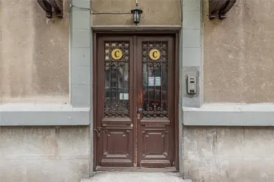 Langa Spitalul de Ochi Inchiriere in regim hotelier o garsoniera ultracentrala 15 mp - foto 13