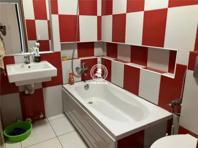 Apartament 3 camere  de vanzare  Podu Ros, - foto 6