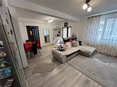 Apartament 3 camere  de vanzare  Pacurari, - Iasi