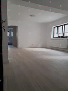 Apartament 2 camere demisol fara a fi ingropat in pamant, cu teren in proprietate. - foto 13