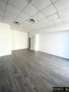 Spatiu comercial 65 mp, central, zona Piata Mare - foto 3