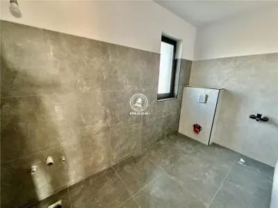 Vila  de vanzare  Miroslava, - foto 9