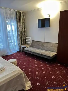 Pensiune, 12 camere, configurata pe P+2E+M, - foto 5