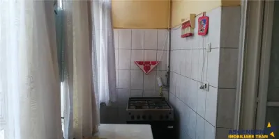 Casa cu 2 camere, curte comuna, cartier invecinat Centru -  Targu Mures. - foto 7