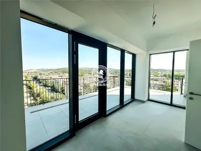 Apartament 3 camere  de vanzare  Tudor Vladimirescu, - foto 4