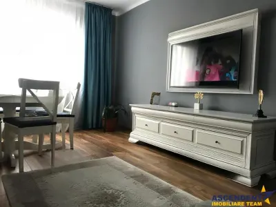 Decomandat, elegant, mobilat si echipat, Astra, Brasov - Brasov