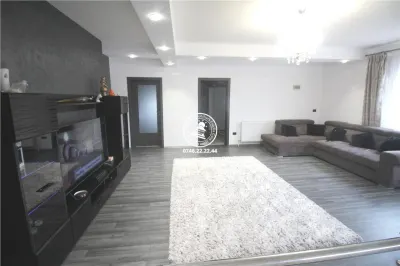 Vila  de vanzare  Miroslava, - foto 7