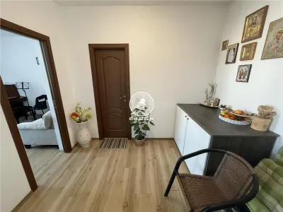 Apartament 5+ camere  de inchiriat  Valea Lupului, - foto 3