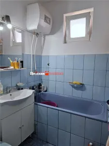 Casa spatioasa P+M cu spatiu comercial – Rogerius, zona Stadionului - foto 11